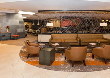 DoubleTree by Hilton Dayton Fairborn hotel thumbnail 4