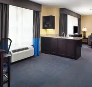 Holiday Inn Express & Suites W. Monroe by IHG hotel detail image 7
