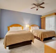 Quality Inn & Suites CVG Airport hotel detail image 4