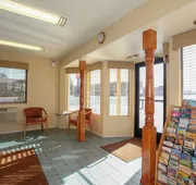 Budget Inn hotel detail image 4