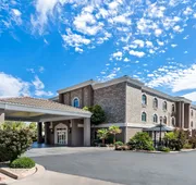 Best Western Plus Abbey Inn hotel detail image 4