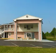Great Lakes Inn hotel detail image 3
