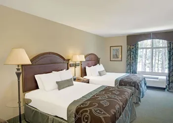 Wingate by Wyndham Charleston University Boulevard hotel thumbnail 7