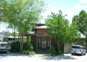 Outback Roadhouse Motel & Suites Branson hotel thumbnail 2