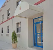 Super 8 by Wyndham Long Island City LGA Hotel hotel detail image 3