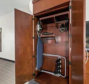 Courtyard by Marriott Clarksville hotel detail image 7