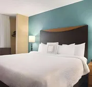 Dubuque Inn & Suites hotel detail image 5