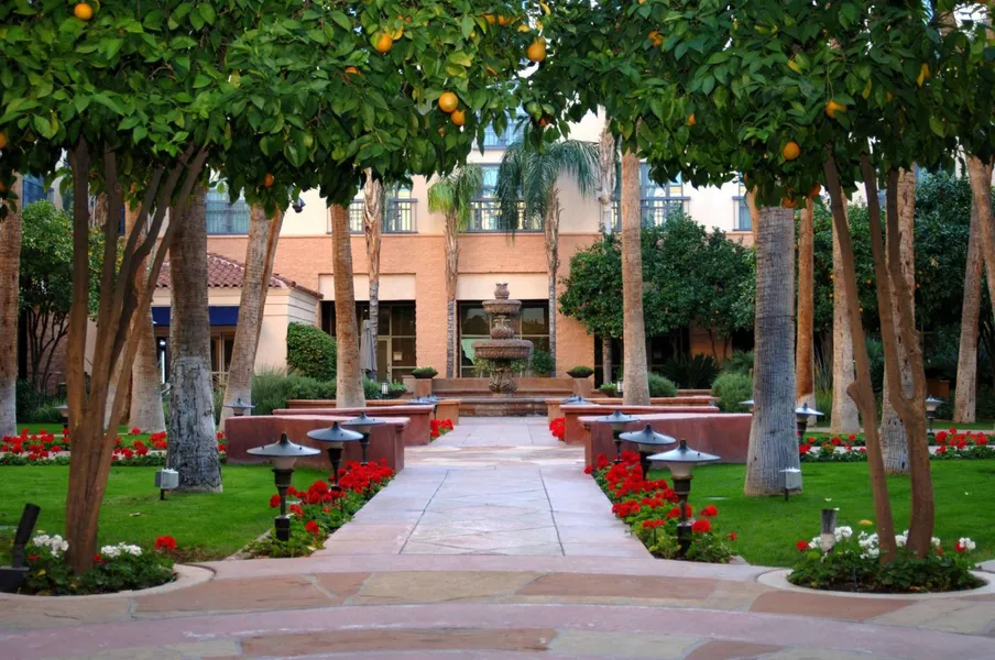 Tempe Mission Palms, a Destination by Hyatt Hotel hotel detail image 2