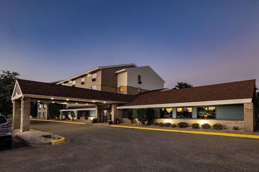 AmericInn by Wyndham Apple Valley hotel detail image 2