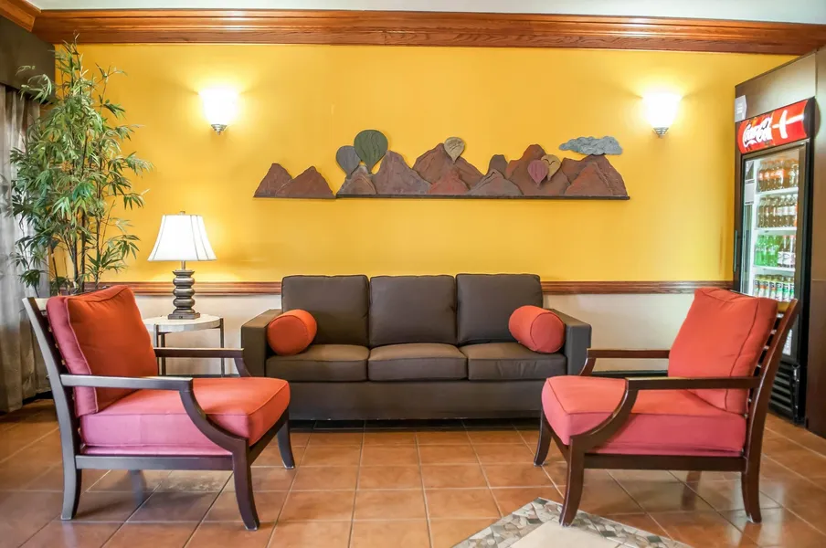 Comfort Suites Albuquerque/North Journal Center hotel detail image 6
