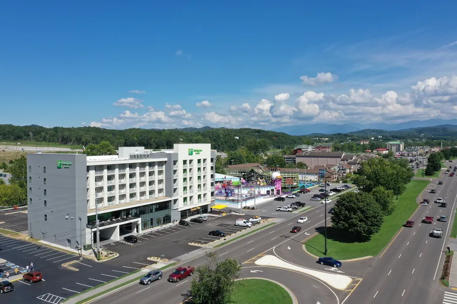 Holiday Inn & Suites Pigeon Forge Convention Center by IHG hotel detail image 6