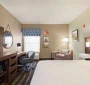 Hampton Inn Tracy hotel detail image 5
