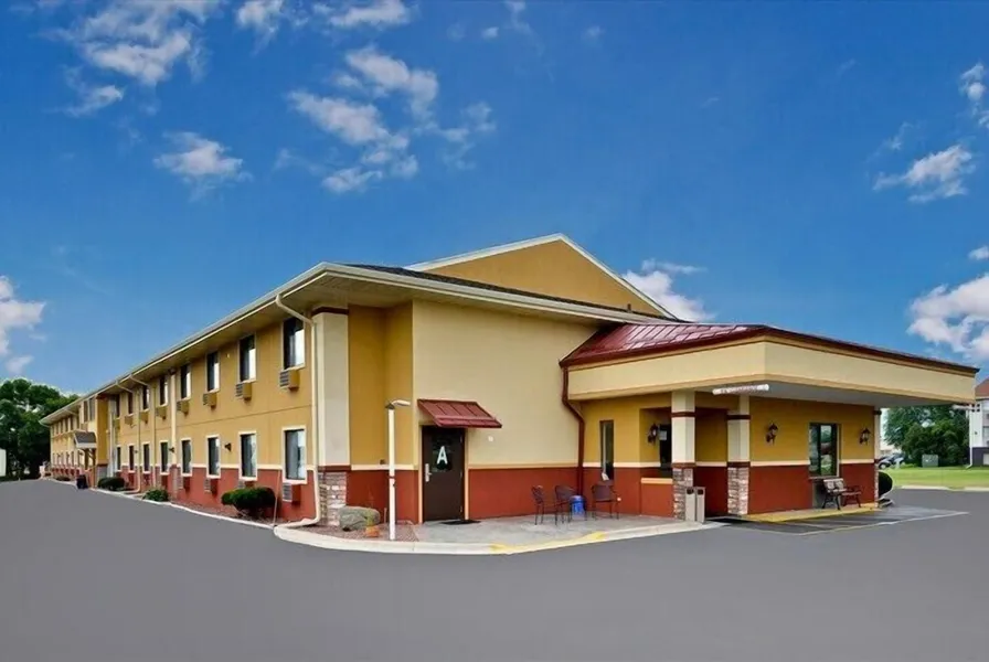 Quality Inn Janesville North hotel detail image 2
