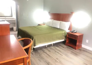 Rodeway Inn hotel thumbnail 8