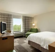 Hampton Inn & Suites Largo hotel detail image 7