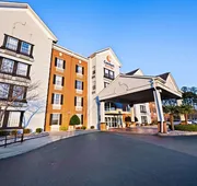 Comfort Suites Airport hotel detail image 4