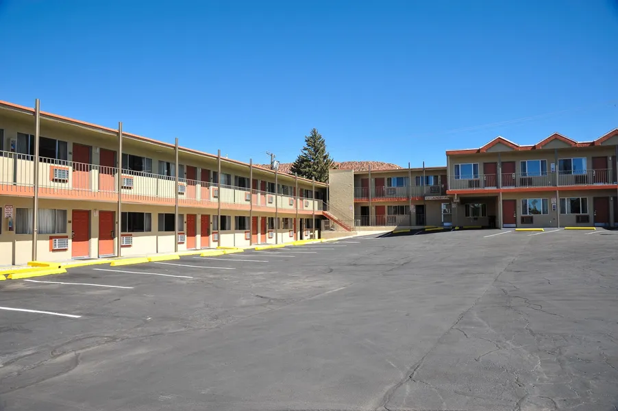 Cedar City hotel detail image 2