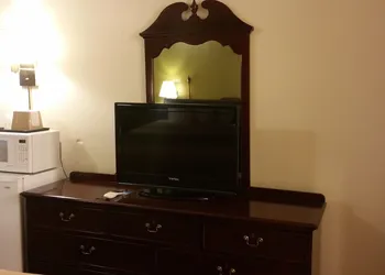 Cedar City hotel thumbnail 8