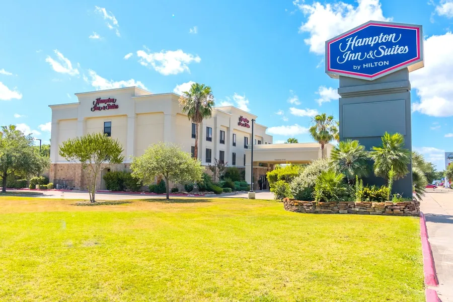 Hampton Inn and Suites College Station hotel detail image 2