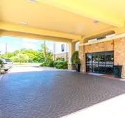 Hampton Inn and Suites College Station hotel detail image 3