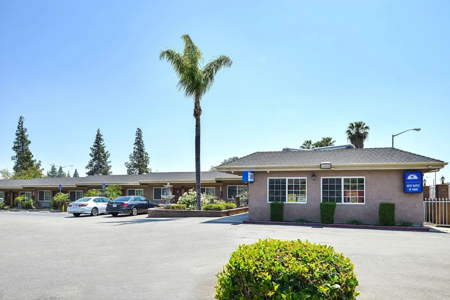 Americas Best Value Inn & Suites San Bernardino hotel detail image 2