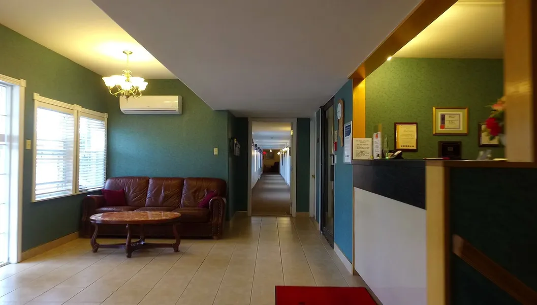 Econo Lodge & Suites Saint John hotel detail image 6