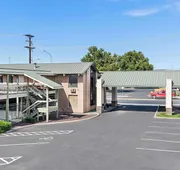 Americas Best Value Inn Yakima hotel detail image 4