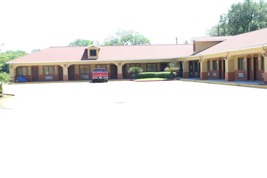 Budget Inn hotel detail image 2