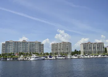 Barefoot Resort Golf & Yacht Club Villas hotel thumbnail 3