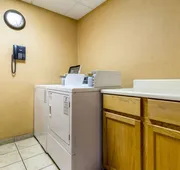 Quality Inn Lumberton North hotel detail image 4