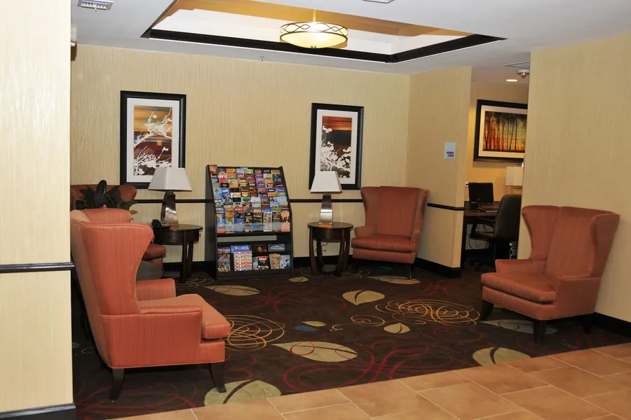 Holiday Inn Express & Suites Clinton by IHG hotel detail image 2