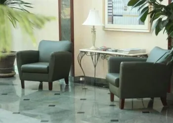 Maron Hotel And Suites hotel thumbnail 7