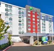 Holiday Inn Express Richmond - Midtown by IHG hotel detail image 5
