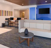 Holiday Inn Express & Suites Omaha - 120th and Maple by IHG hotel detail image 3