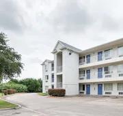 Motel 6 Grand Prairie, TX - Near Six Flags Drive hotel detail image 3