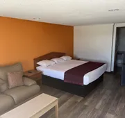 Sunrise Inn hotel detail image 7