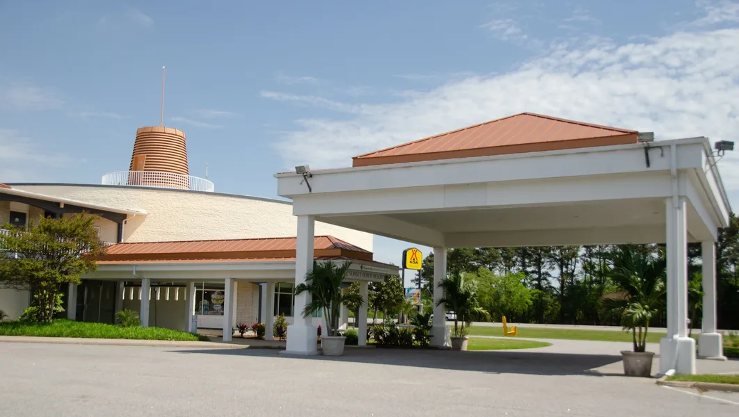 Sunset Beach Resort hotel detail image 6