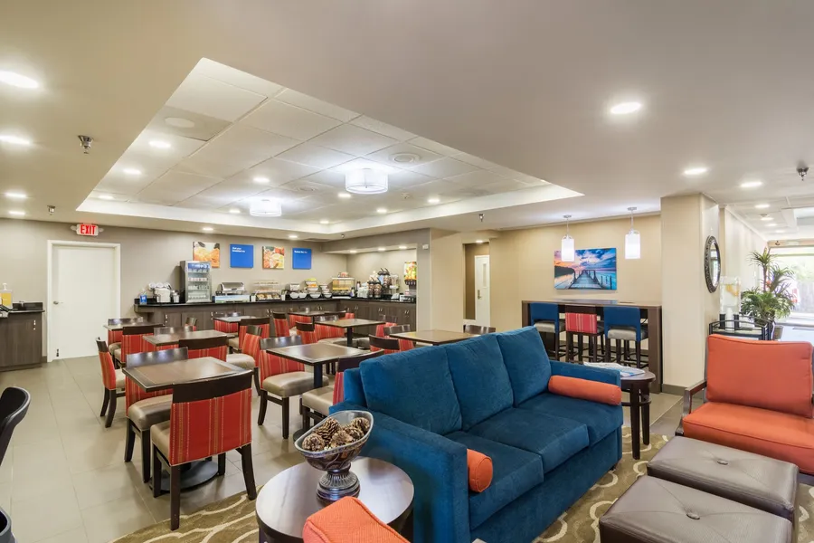 Comfort Inn Pensacola - University Area hotel detail image 2