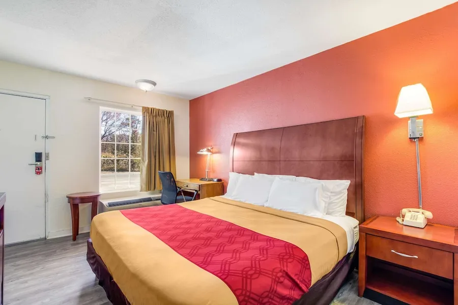 Econo Lodge Corbin hotel detail image 6