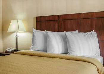 Days Inn by Wyndham Pottstown hotel thumbnail 7