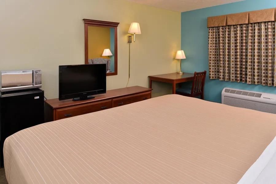 Americas Best Value Inn Seymour hotel detail image 6