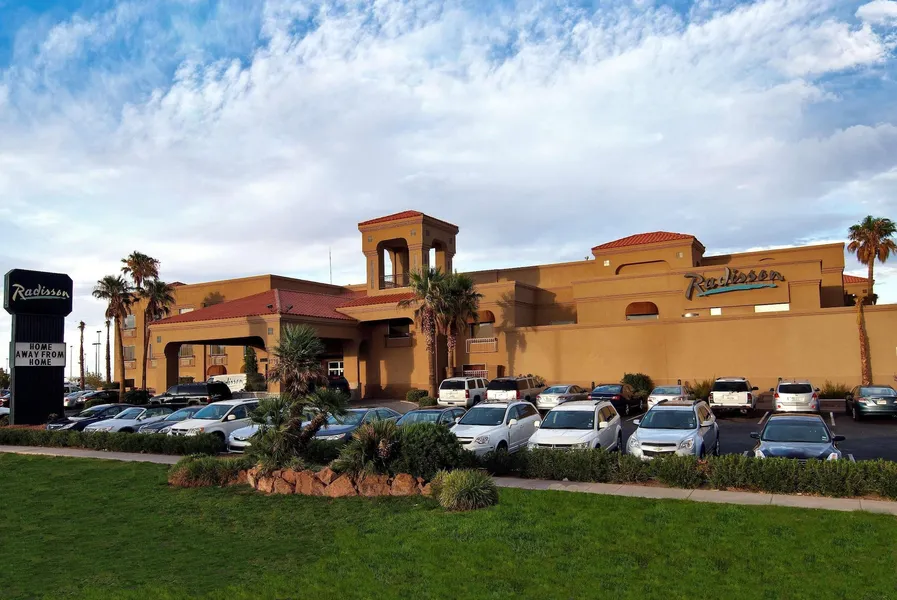 Radisson Hotel El Paso Airport hotel detail image 2