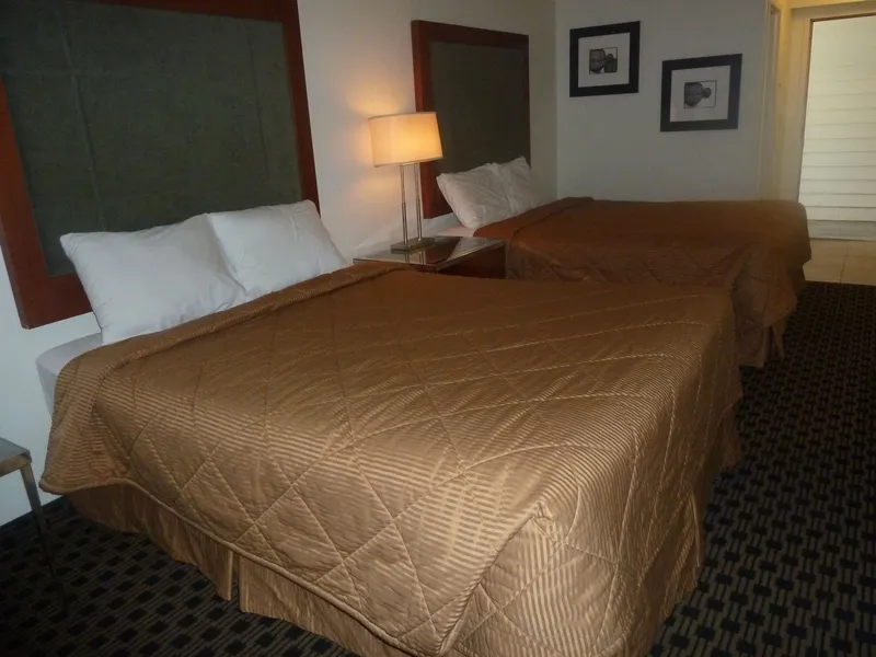 Chestnut Tree Inn Portland Mall 205 hotel detail image 6