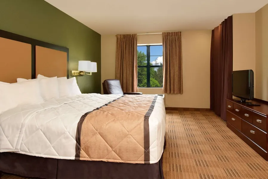 Extended Stay America Suites Long Island Bethpage hotel detail image 2
