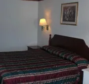 The Executive Inn & Suites hotel detail image 7