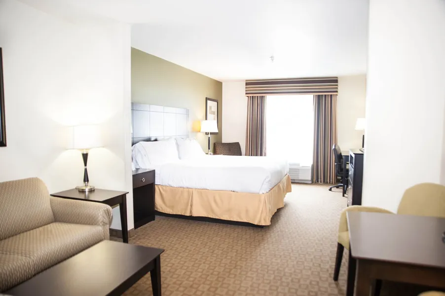 GreenTree Inn & Suites Florence hotel detail image 6