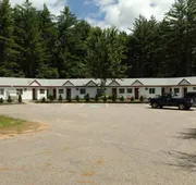 Saco River Motor Lodge & Suites hotel detail image 5
