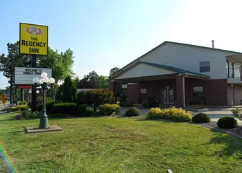 The Regency Inn hotel thumbnail 2