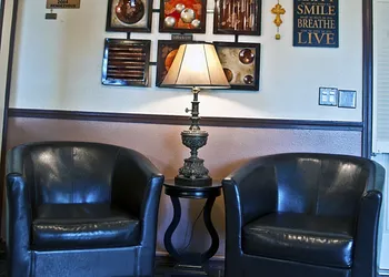 The Regency Inn hotel thumbnail 8