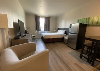 Chalet Continental hotel thumbnail 5